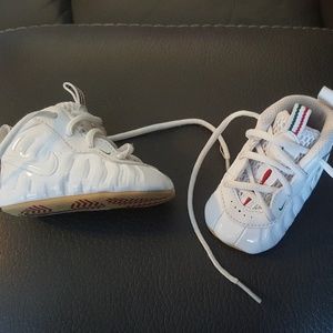 Nike Baby Foams
